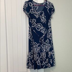 Apt. 9 Navy and White Floral Midi Dress